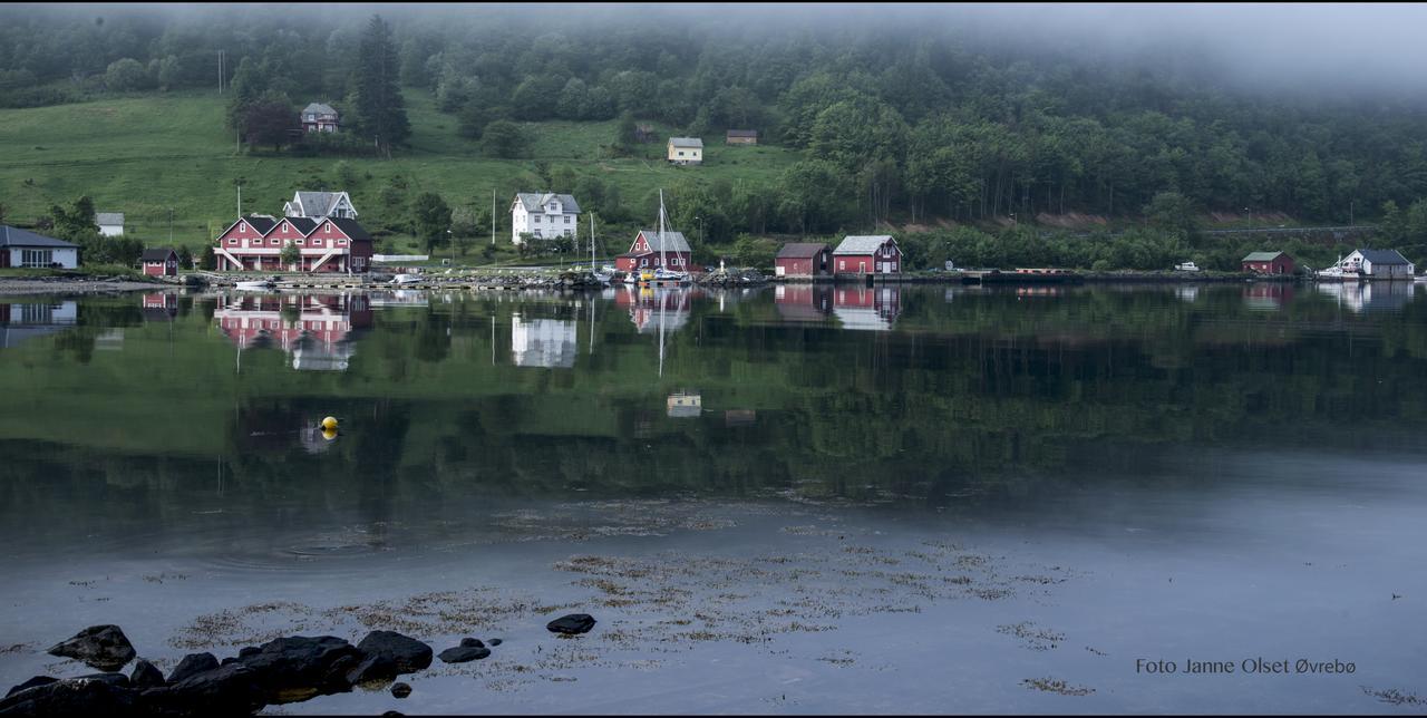 Grandane Feriehus Stongfjorden Exterior photo
